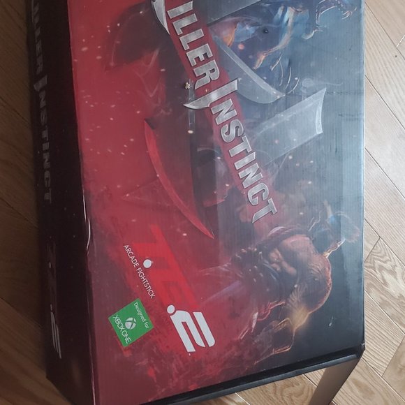 Killer Instinct TE2 Arcade Fightstick with Original Box and Art Book - Picture 2 of 3